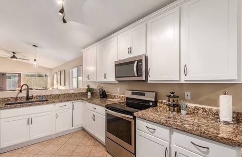 West Point Towne Center House | Hot Pool, Pup Friendly! Perfectly Perfect!