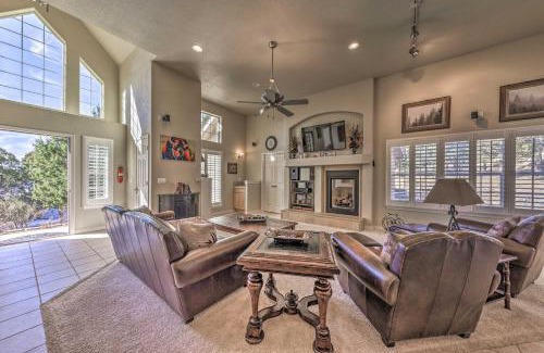 Ruidoso House | Hot Tub and Deck Family Ruidoso Retreat!