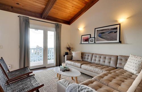 Manchester House | Hot Tub and Ocean Views Spacious Irish Beach Home!