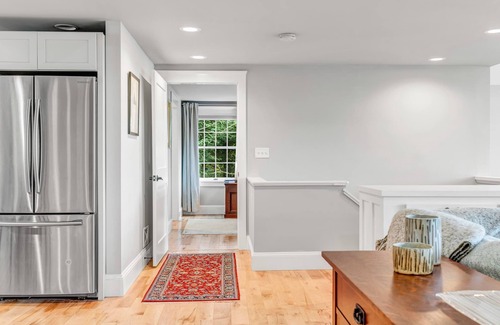 Quechee House | Hot Tub, Close to Club, Tesla Charging - Nix Domus