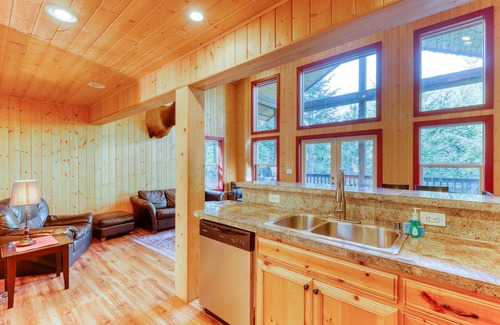 Skykomish Cabin | Hot Tub, Game Room, dog-friendly home w/mountain views close to Ski Resorts