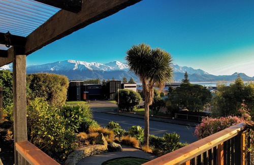 Kaikoura House | Hot Tub | Great Views | Close to Beach - KK68164, Hot Tub | Great Views | Close to Beach