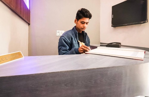 Rohtak Hotel | Hotel ∙ 3 guests