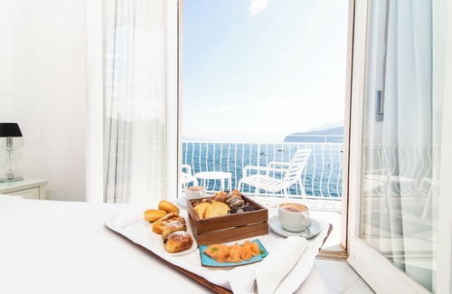 Sorrento City Centre Hotel | Hotel Admiral
