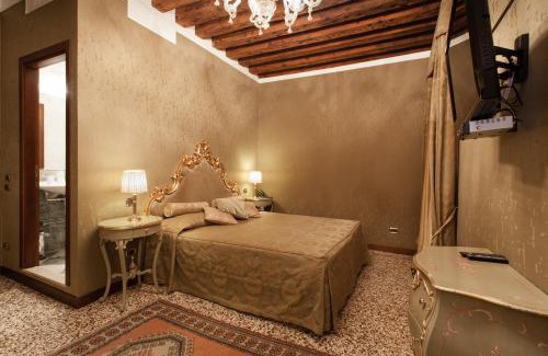 Santa Croce Hotel | Hotel Al Ponte Mocenigo