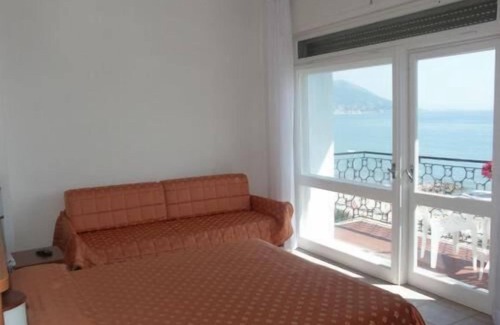 Laigueglia Hotel | Hotel Aquilia