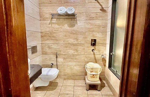 Dharamshala Hotel | Hotel Asian Plaza Dharamshala