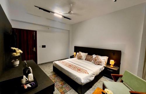 Rishikesh Hotel | Hotel Aura Regency, A Four Star Luxury Hotel & Resort, Rishikesh Road, Haridwar