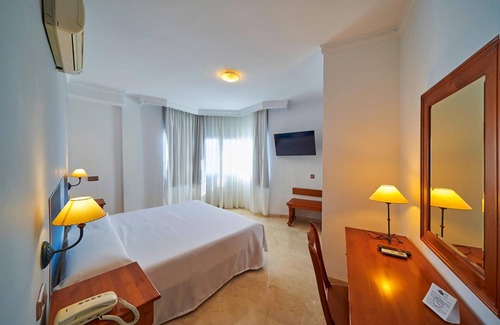 Nerja City Centre Hotel | Hotel Bajamar