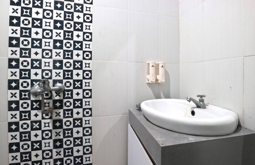 Denpasar Utara Hotel | Hotel Batukaru Garden 3