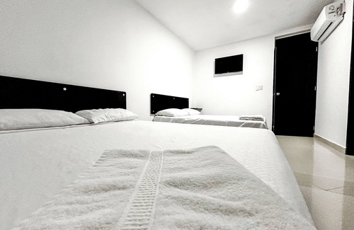 Cartagena Hotel | Hotel Bazurto Plaza