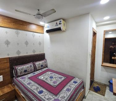 Ahmedabad Hotel | Hotel Bhagya