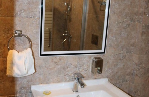 Haridwar Hotel | Hotel Blue Lagoon
