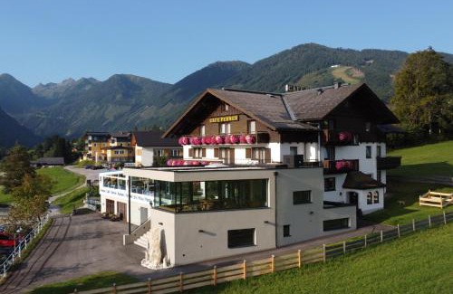 Schladming Hotel | Hotel-Café Perner