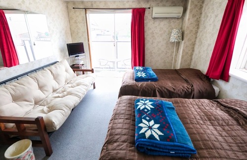 Fujikawaguchiko Hotel | Hotel CAMELOT