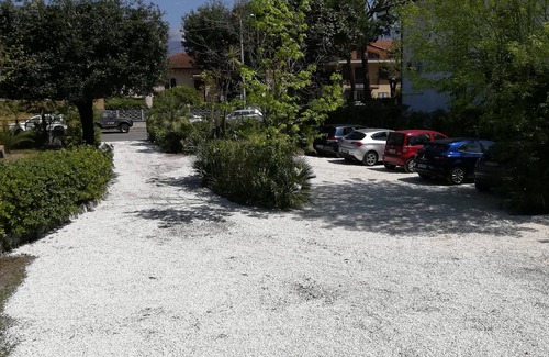 Marina di Massa Bed & Breakfast | Hotel Caprice