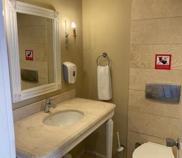 Kusadasi Hotel | Hotel Carina