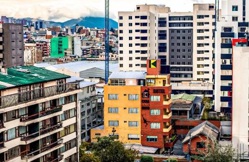 La Mariscal Hotel | Hotel Casa Kolping Quito