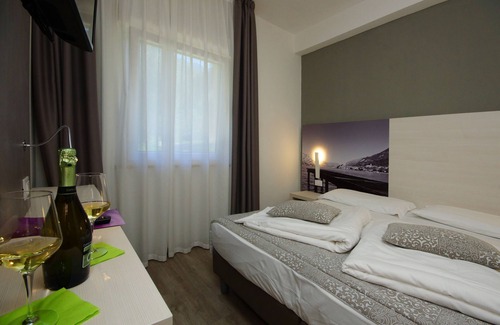 Malcesine Hotel | Hotel Casa Serena