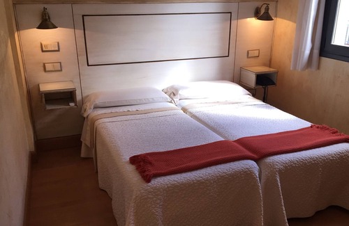Pamplona City Centre Hotel | Hotel Castillo de Javier