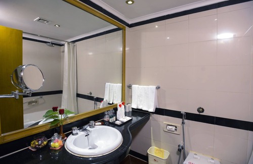 Varanasi Hotel | Hotel Clarks