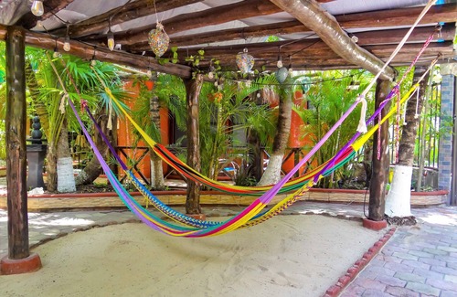 Villa Juarez House | HOTEL COCOS CABAÑAS - JUNIOR SUITE VERDE
