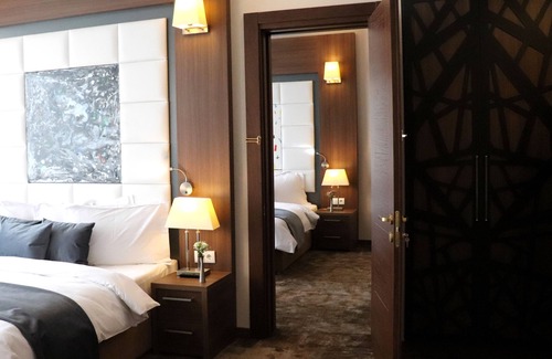 Vera Hotel | Hotel Costé