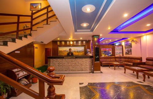 Pokhara Bed & Breakfast | Hotel Crystal Palace