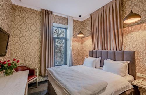 Vera Hotel | Hotel Day Inn