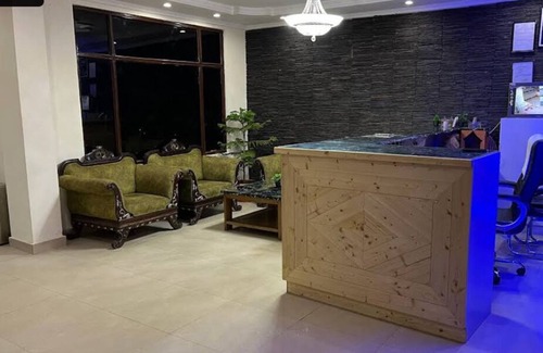 New Manali Hotel | Hotel Day Night
