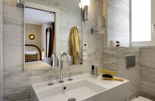 Sorbonne Hotel | Hotel des Carmes By Malone
