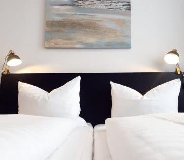 Emden Hotel | Hotel DH -Deutsches Haus-