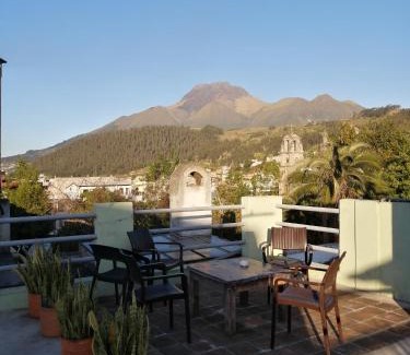 Otavalo Hotel | Hotel Doña Esther