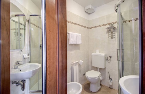 Dorsoduro Hotel | Hotel Domus Cavanis Venezia