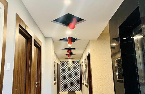 Bhopal Hotel | HOTEL DREAM INN ROOMS AND ROOFTOP