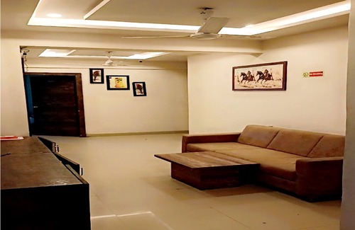 Changodar Hotel | Hotel Dream Stay Ahmedabad