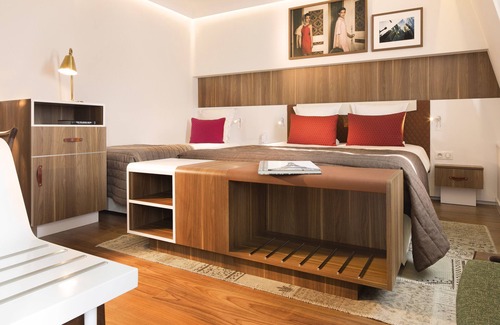 Faubourg Saint-Germain Hotel | Hotel Eiffel Turenne