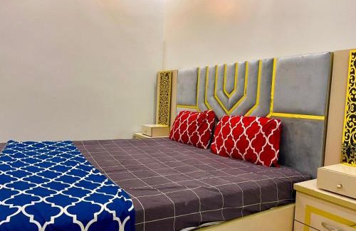 Gulshan-E-Jamal House | Hotel Elegant Gulshan-e-Iqbal karachi