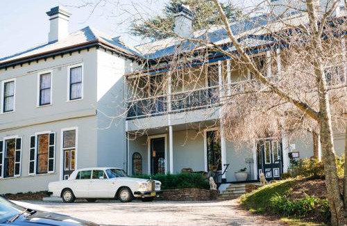 Mount Victoria Bed & Breakfast | Hotel Etico at Mount Victoria Manor