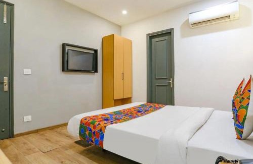 New Delhi House | Hotel Fab Green Inn