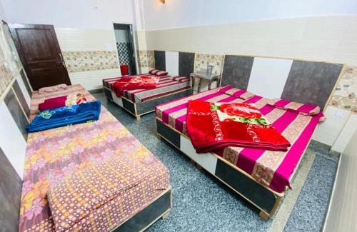 Haridwar Apartment | Hotel Family Stay Near Shivmurti Chowk - A Group Hotel Of Ganga