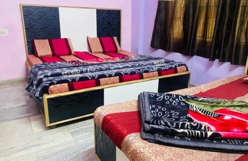 Haridwar Apartment | Hotel Family Stay Near Shivmurti Chowk - A Group Hotel Of Ganga