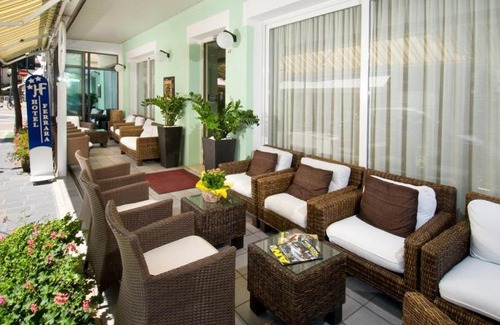 Cattolica Hotel | Hotel Ferrara