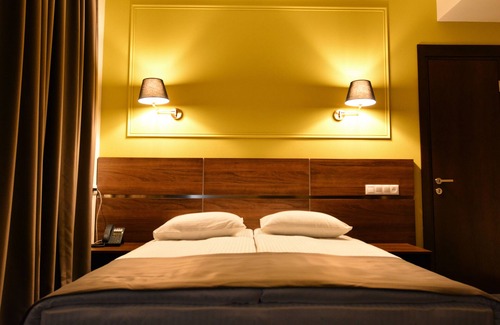 Tbilisi Hotel | Hotel Garnet Tbilisi