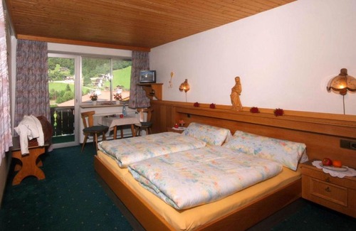 Zell am Ziller Hotel | Hotel Garni Maximilian