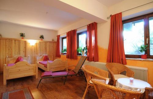 Niedernsill Hotel | Hotel Gasthof Kröll Nationalpark-Card, Bergbahnen, Großglockner, Restaurant mit regionaler Küche