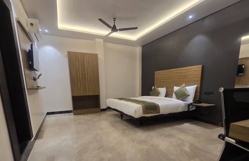 Gorakhpur Hotel | Hotel Golden Tulip'z