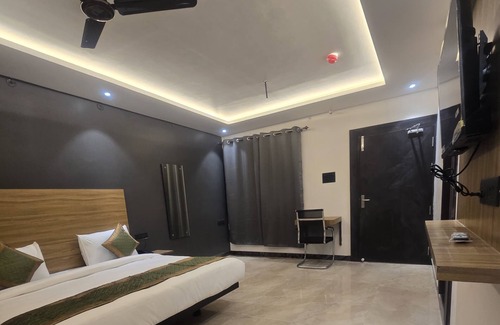 Gorakhpur Hotel | Hotel Golden Tulip'z