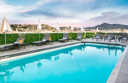 Thiers Hotel | Hotel Gounod Fully Renovated