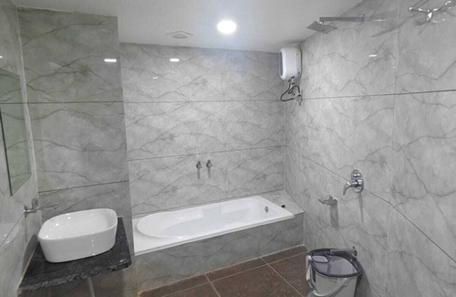 Gota Hotel | Hotel Grand Acme